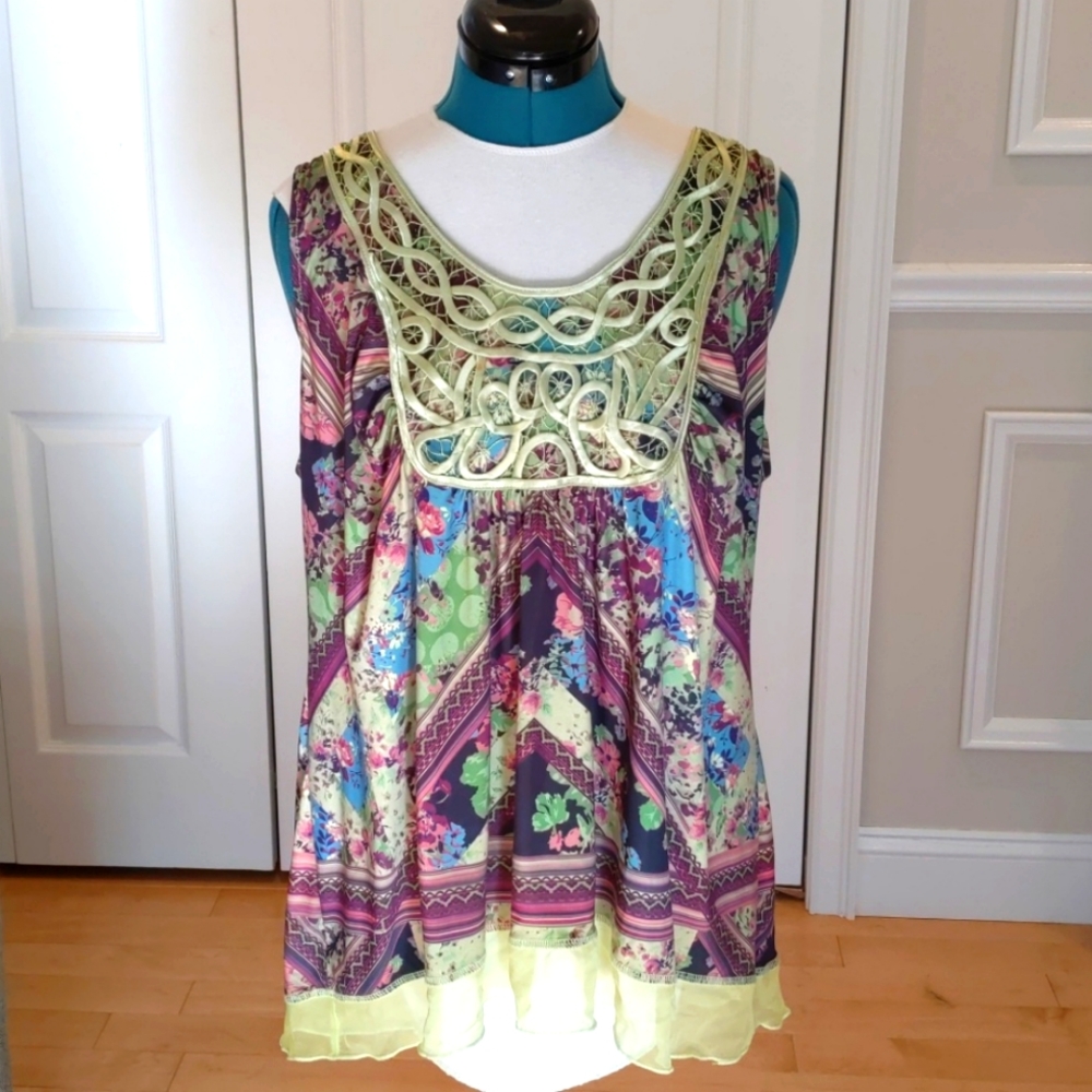 Silky Green Purple Floral Flowy Long Tank 1x Plus